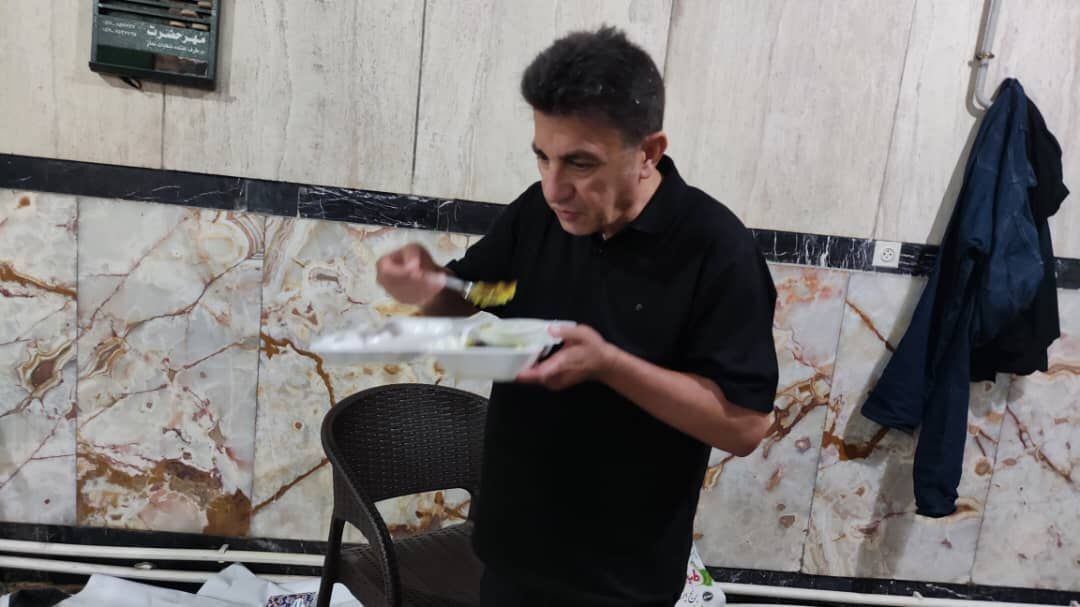 بزرگان استقلال و پرسپولیس در مراسم عزاداری +عکس