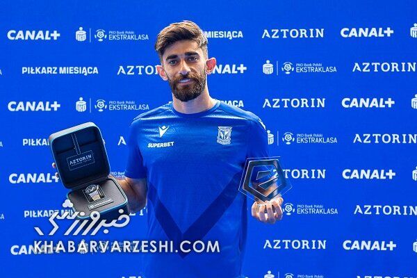 قلی‌زاده، جایزه بهترین بازیکن را گرفت +عکس