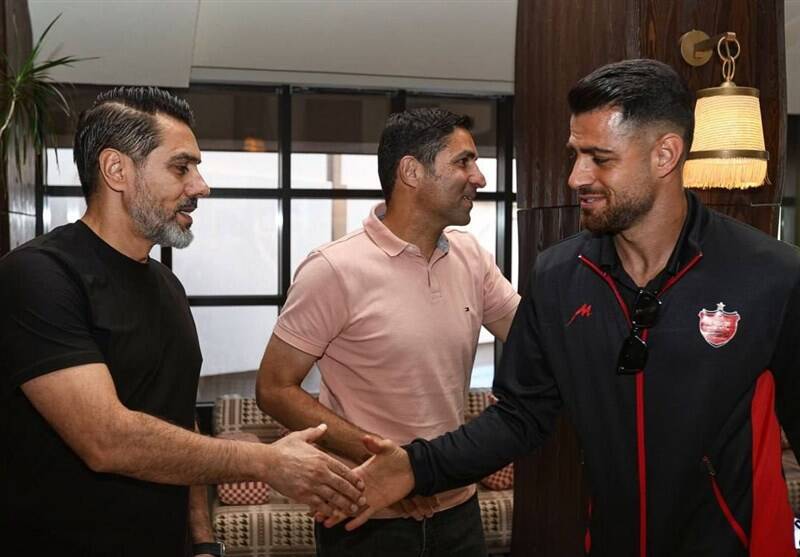 وحید هاشمیان , تیم فوتبال پرسپولیس ,