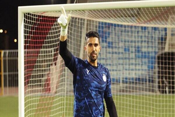 دروازه‌بانی که یک خطر جدی برای کاپیتان استقلال است؛ جنگ در قفس توری