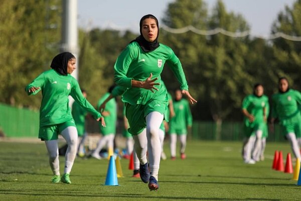 بررسی رقبای تیم ملی فوتبال بانوان ایران/ چهار تیمی که باید شکست بخورند