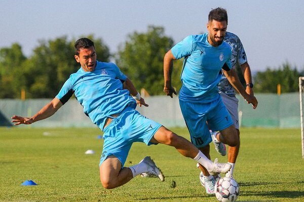 جنگ تن‌به‌تن برای فیکس شدن در قلب دفاع استقلال