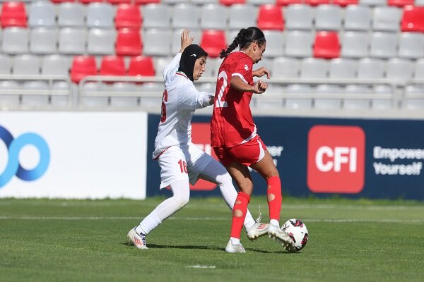 5607155 جنگیدن تا اهتزاز پرجم ایران در آسیا؛ دختران ایران امید را زنده کردند