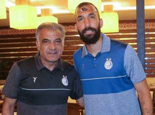 استقلال تولد روزبه چشمی کاپیتان آبی ها را در اردوی ترکیه جشن گرفت