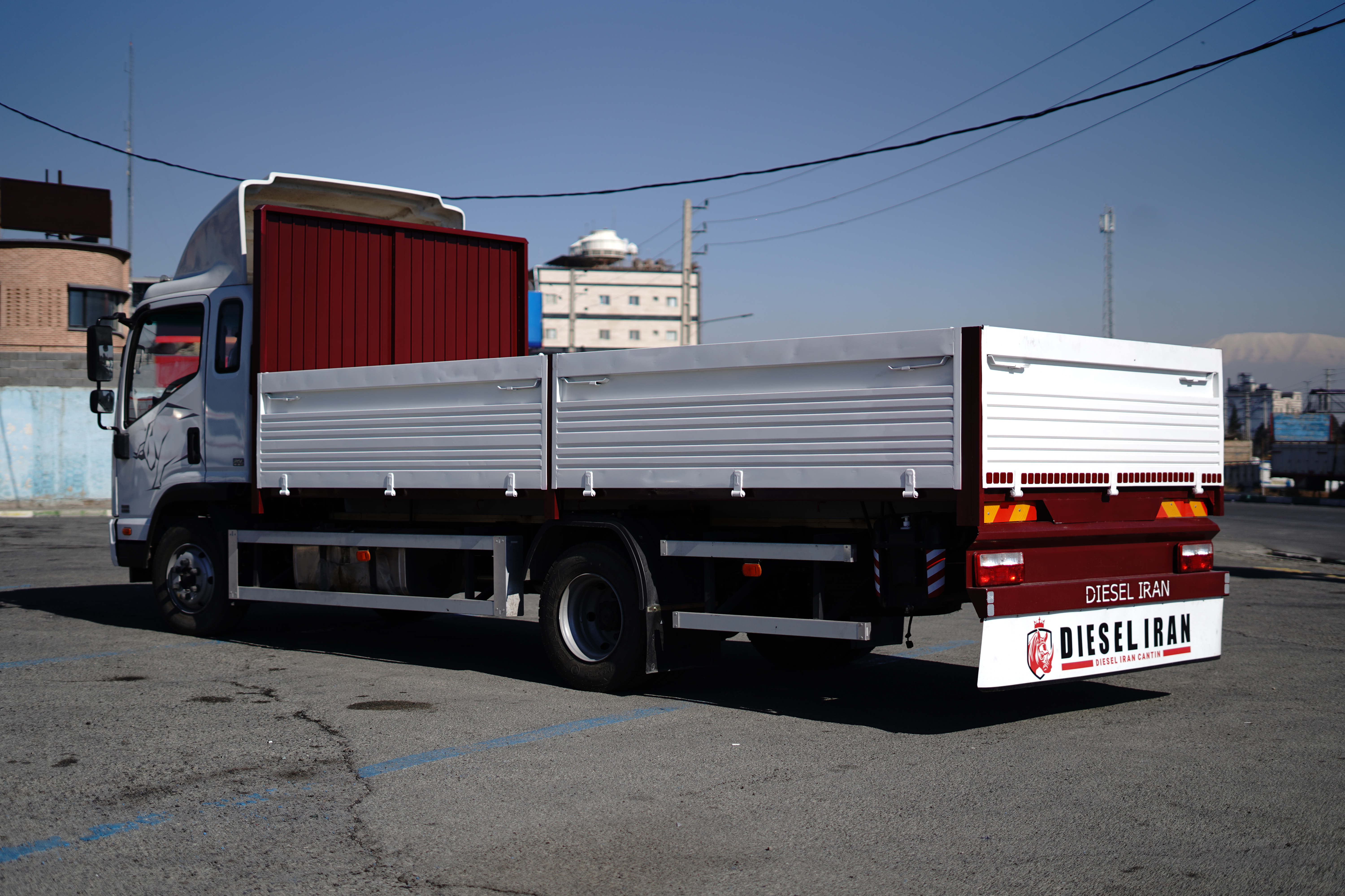 اتاق باری بغل بازشو