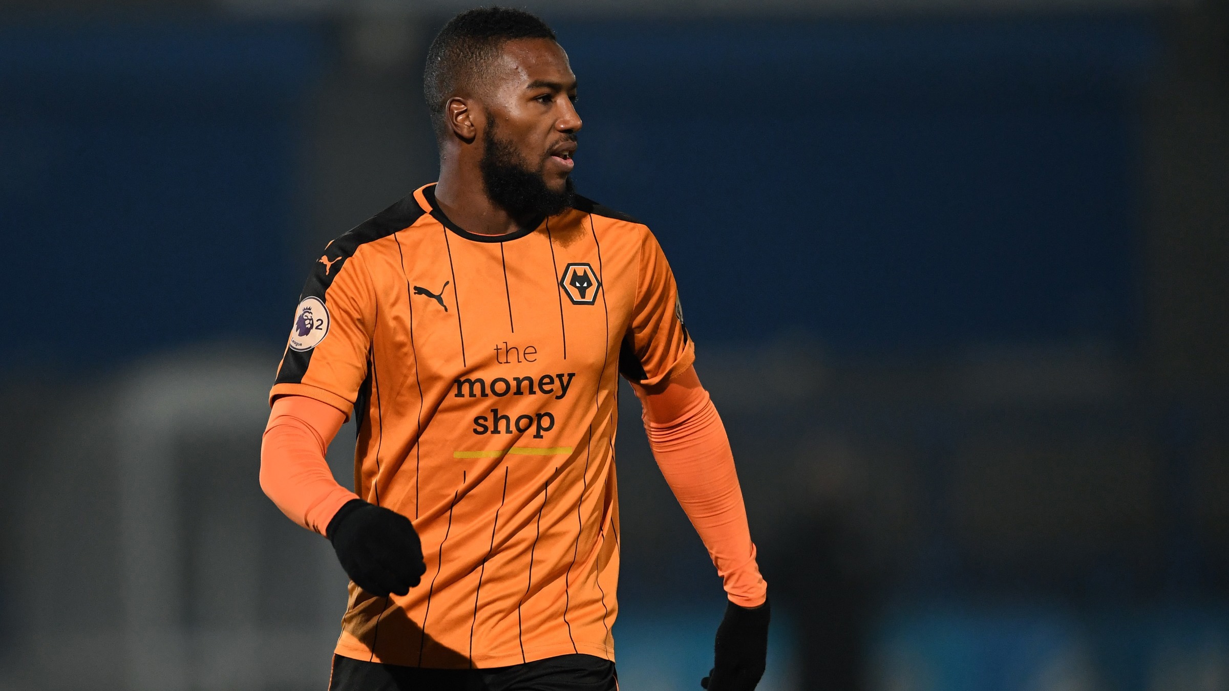 داکنز نازون در ولورهمپتون