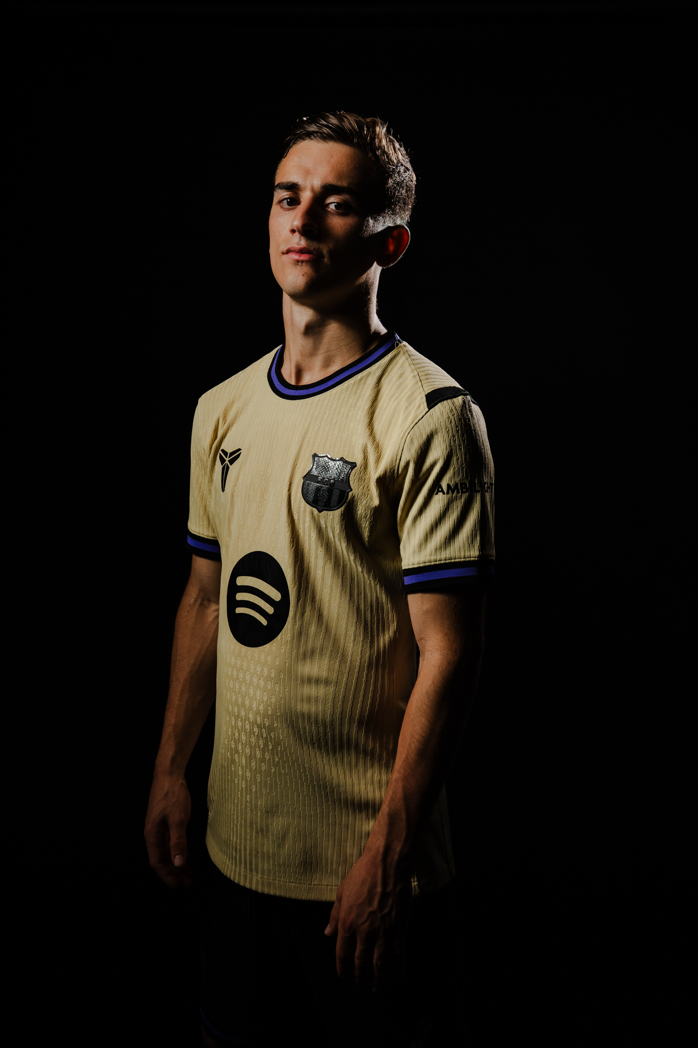 گاوی هافبک اسپانیایی - بارسلونا