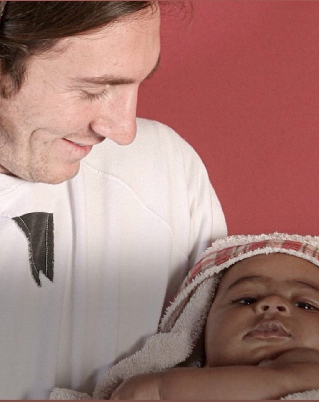 استوری لامین یامال از دیگو مارادونا در بارسلونا