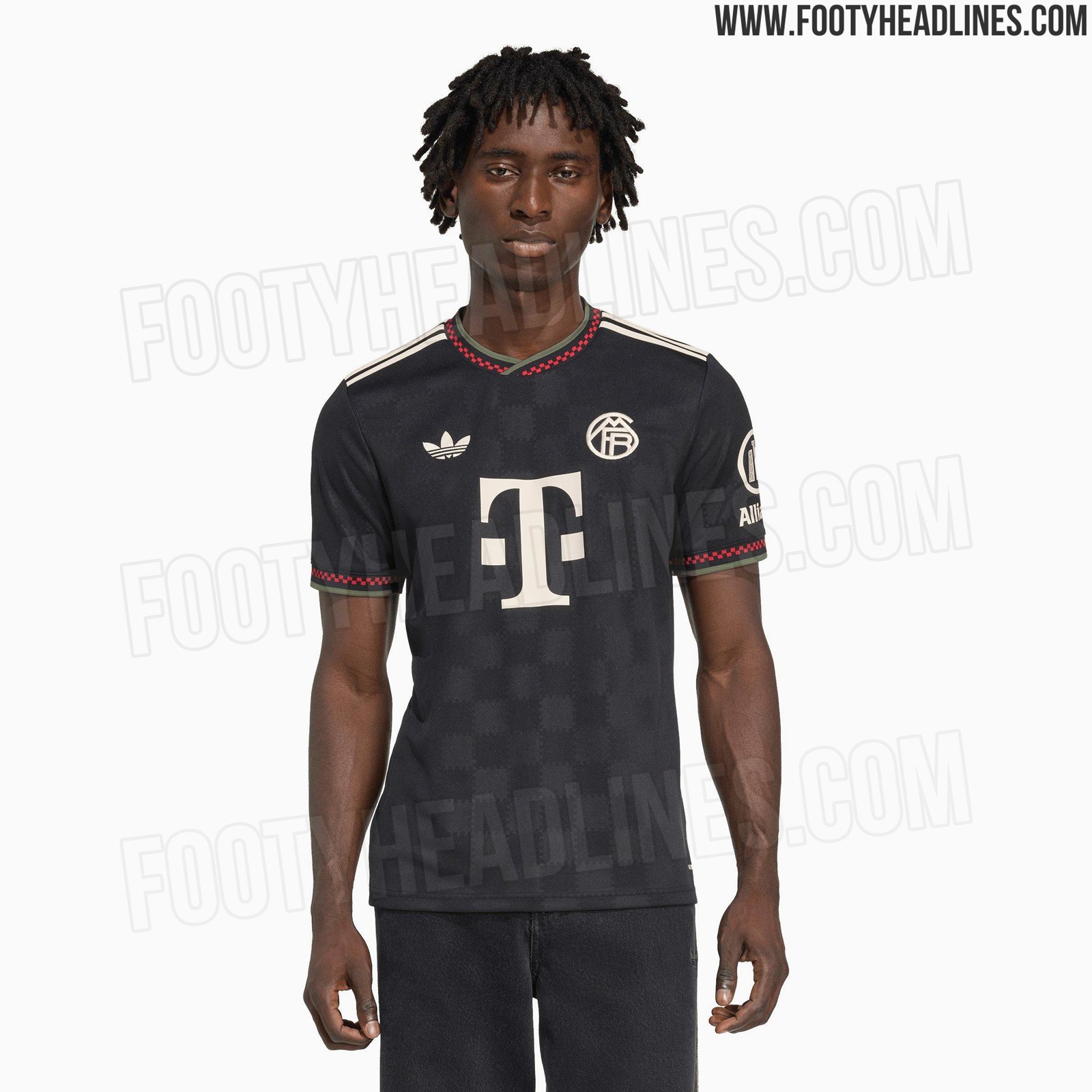 پیراهن سوم بایرن مونیخ در فصل 26-2025