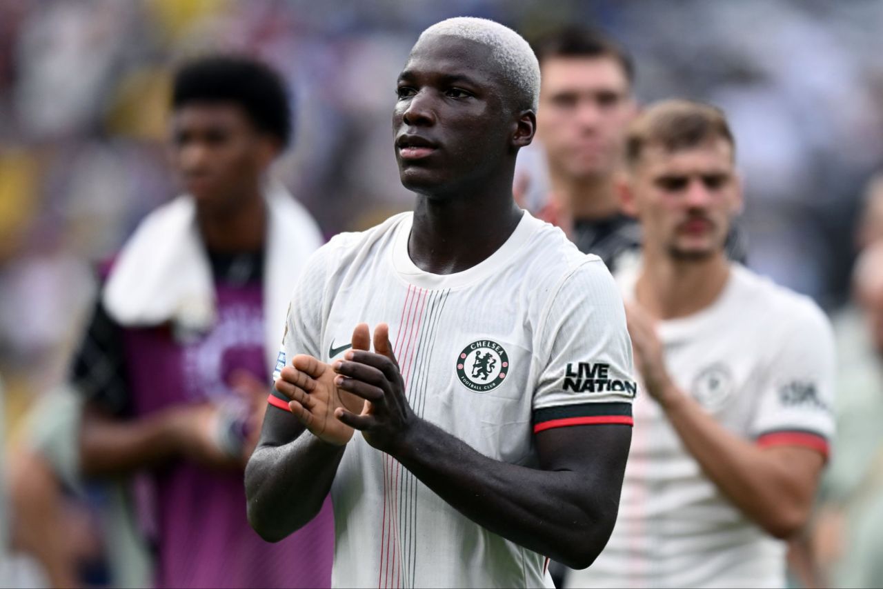 مویسس کایسدو هافبک اکوادوری - چلسی