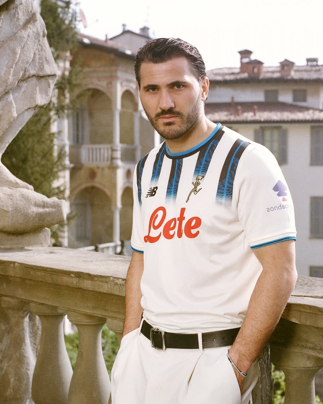 پیراهن آتالانتا