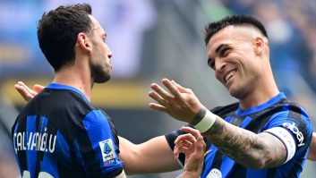 آشتی لائوتارو مارتینز و هاکان چالهان اوعلو دو ستاره اینتر باهم