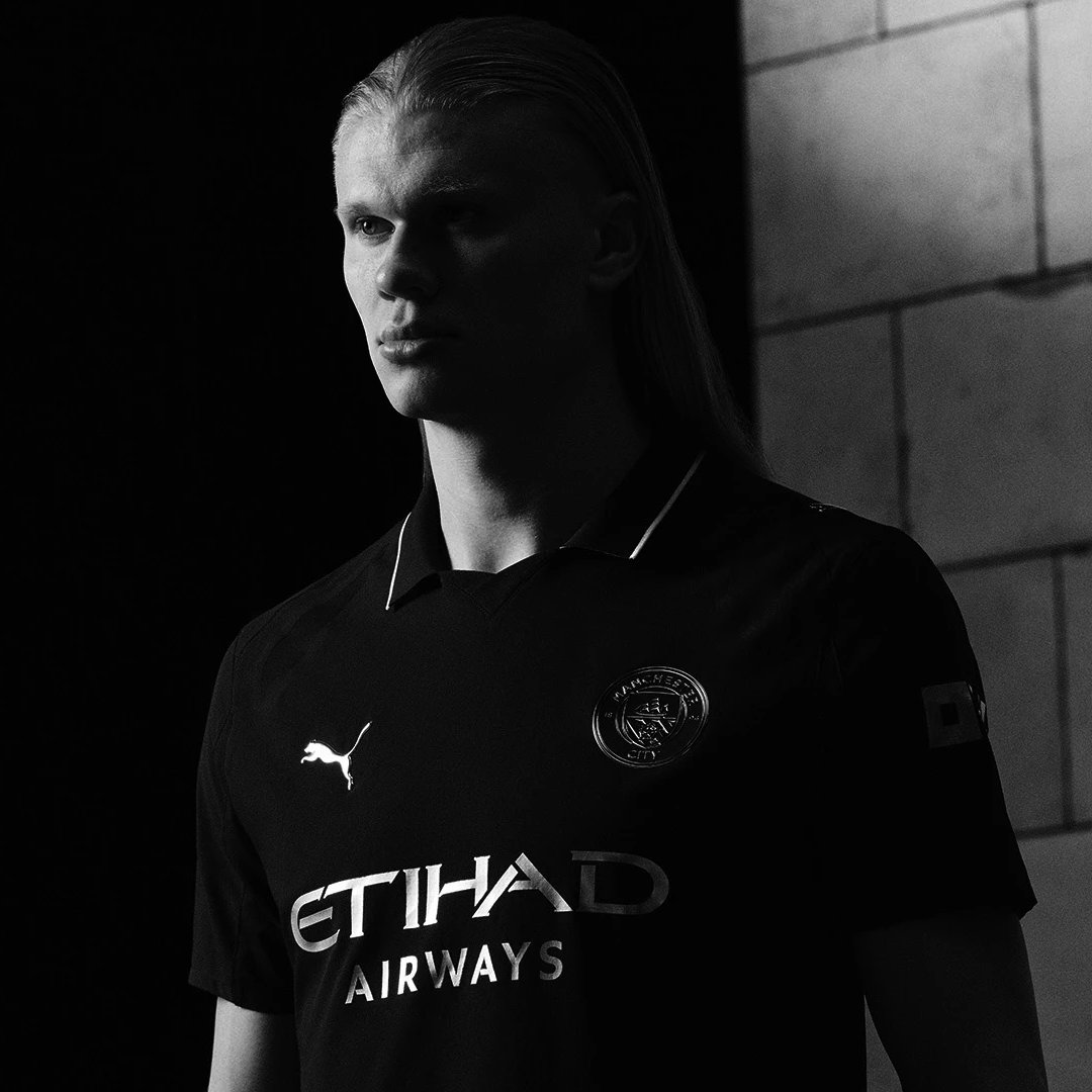 پیراهن دوم منچسترسیتی - لیگ برتر انگلیس ۲۶-۲۰۲۵