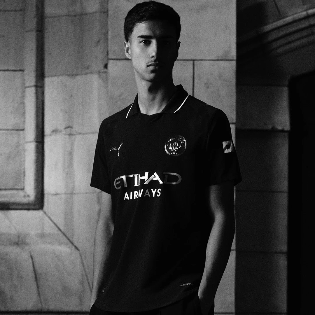 پیراهن دوم منچسترسیتی - لیگ برتر انگلیس ۲۶-۲۰۲۵