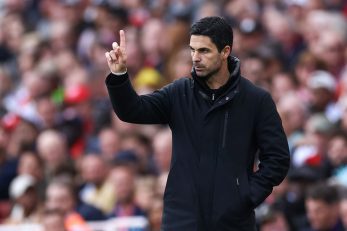 تصاویری از پیراهن سوم باشگاه فوتبال آرسنال انگلیس فصل 2025/2026