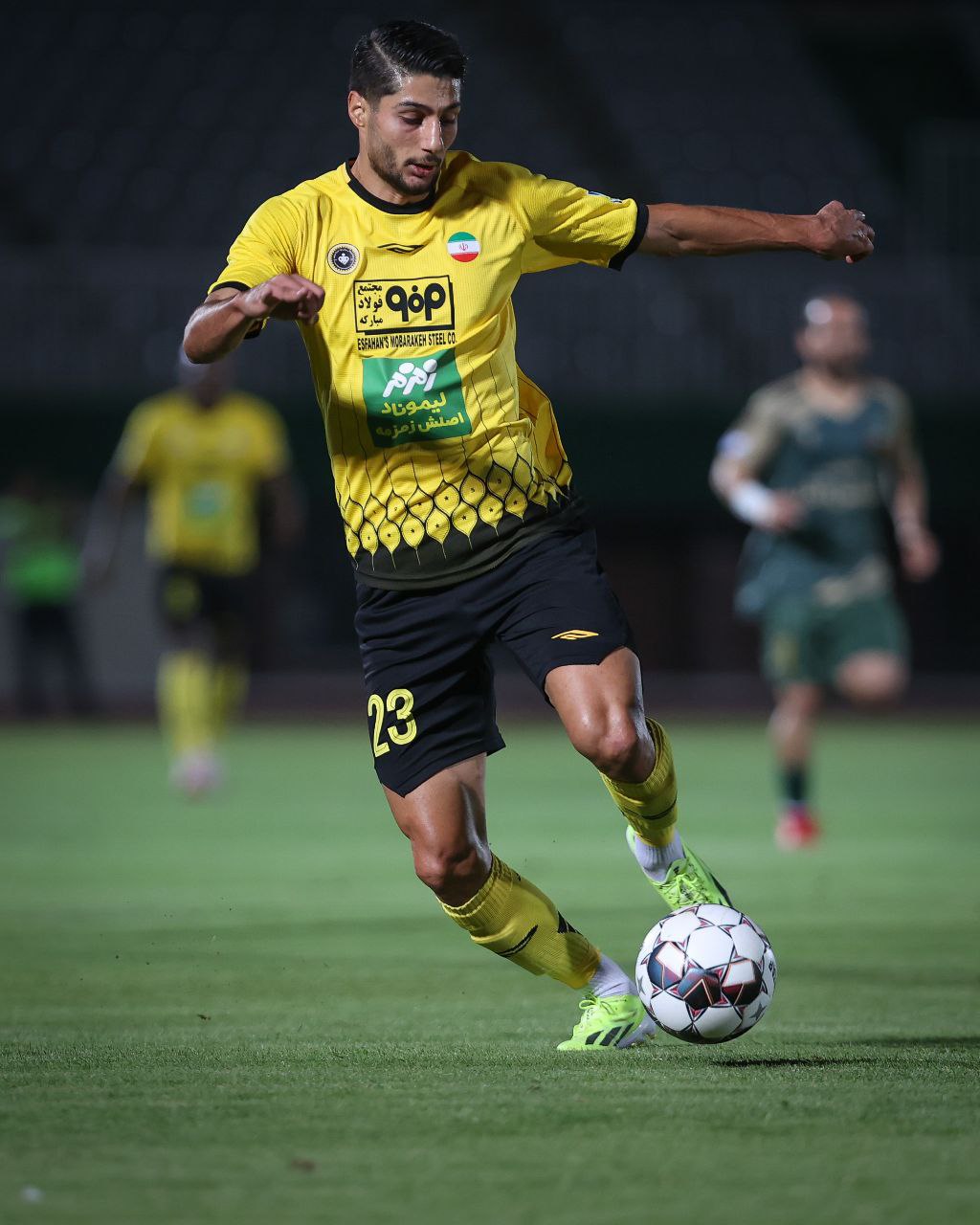 mohammad-mehdi-mohebi-sepahan محمدمهدی محبی وینگر سپاهان و تیم ملی ایران