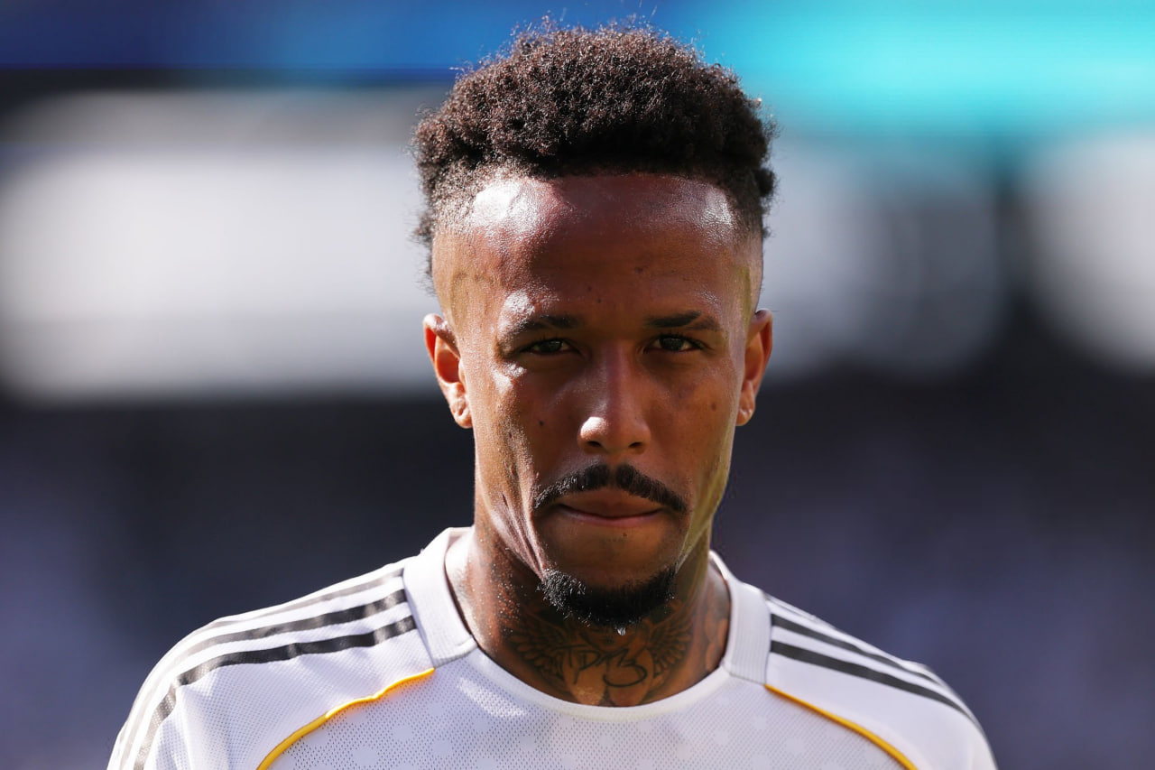 photo_2025-07-10_01-23-47 ادر میلیتائو مدافع برزیلی در زمین - رئال مادرید