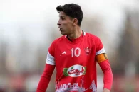 امیرحسین محمودی آقای گل جوانان پرسپولیس دچار شکستگی دو ساق پای خود شد