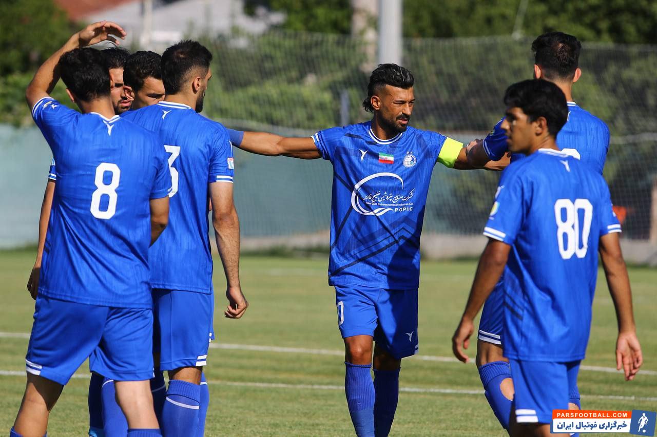 رامین رضاییان، کاپیتان استقلال در دیدار دوستانه برابر تیم الحسین اردن که در اردوی ترکیه