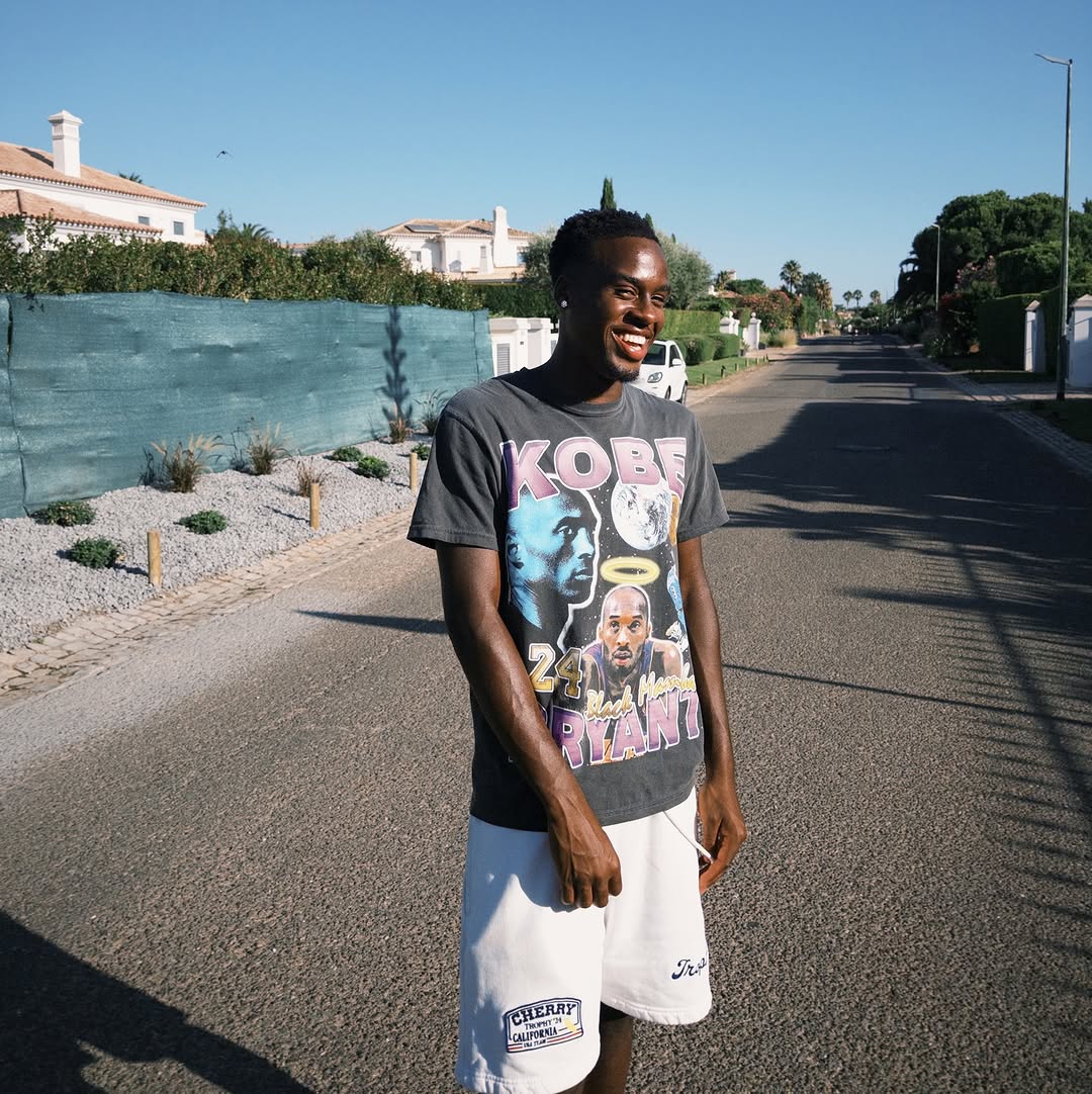 photo_2025-07-17_01-19-09 جیمی باینو گیتنز