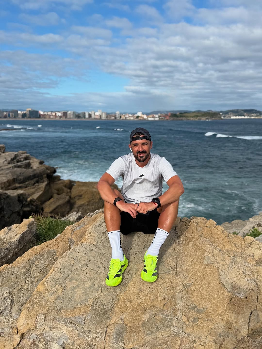 photo_2025-07-22_00-56-32 داوید ویا