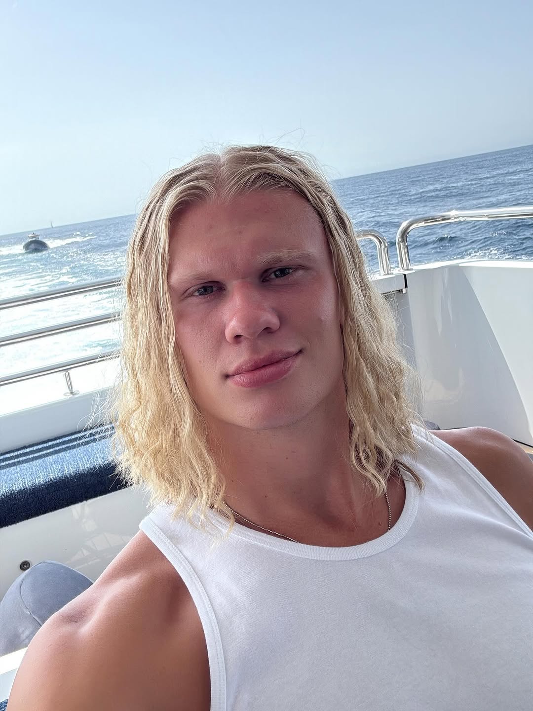 photo_2025-07-22_00-56-35 ارلینگ هالند