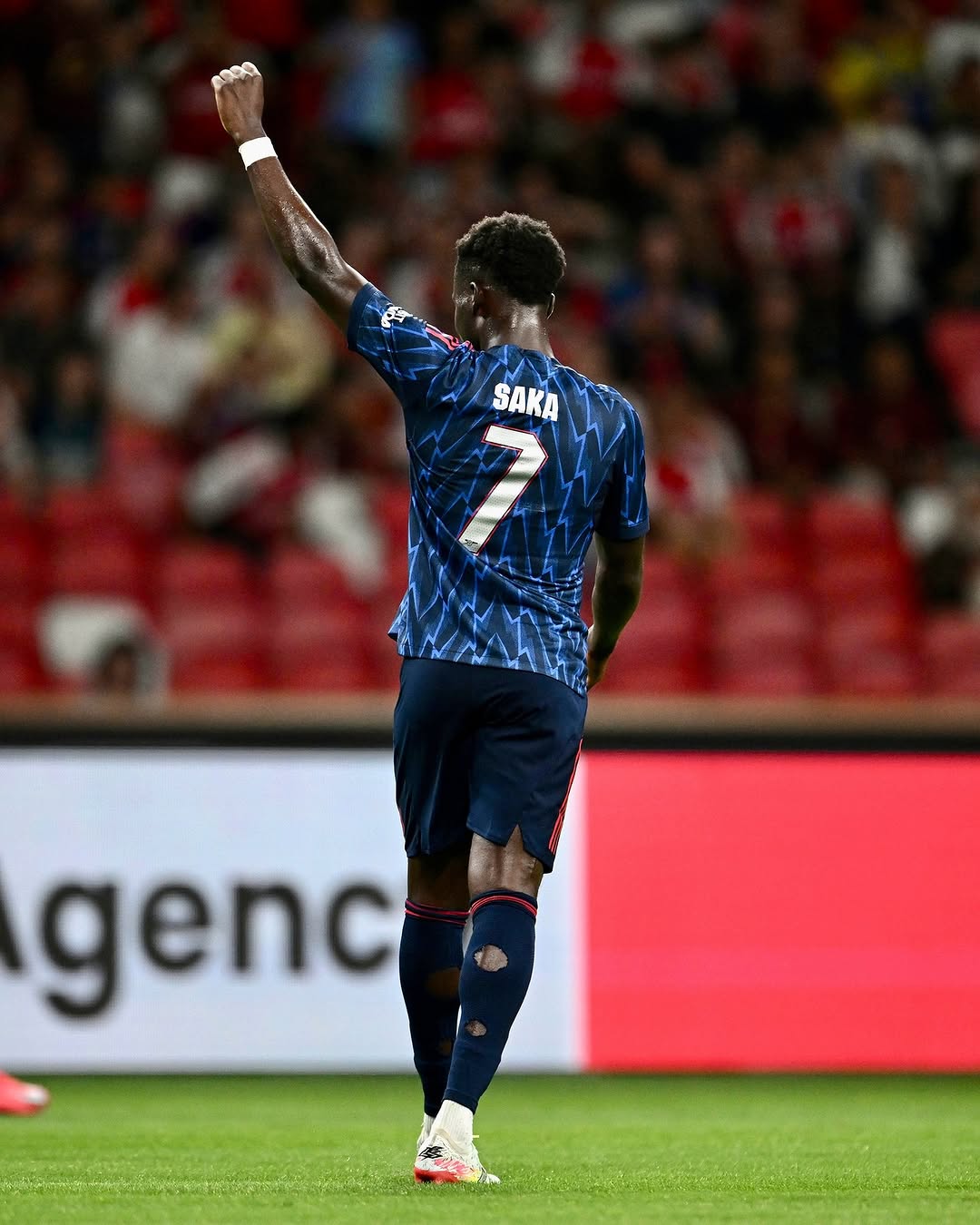 photo_2025-07-24_01-03-34 بوکایو ساکا