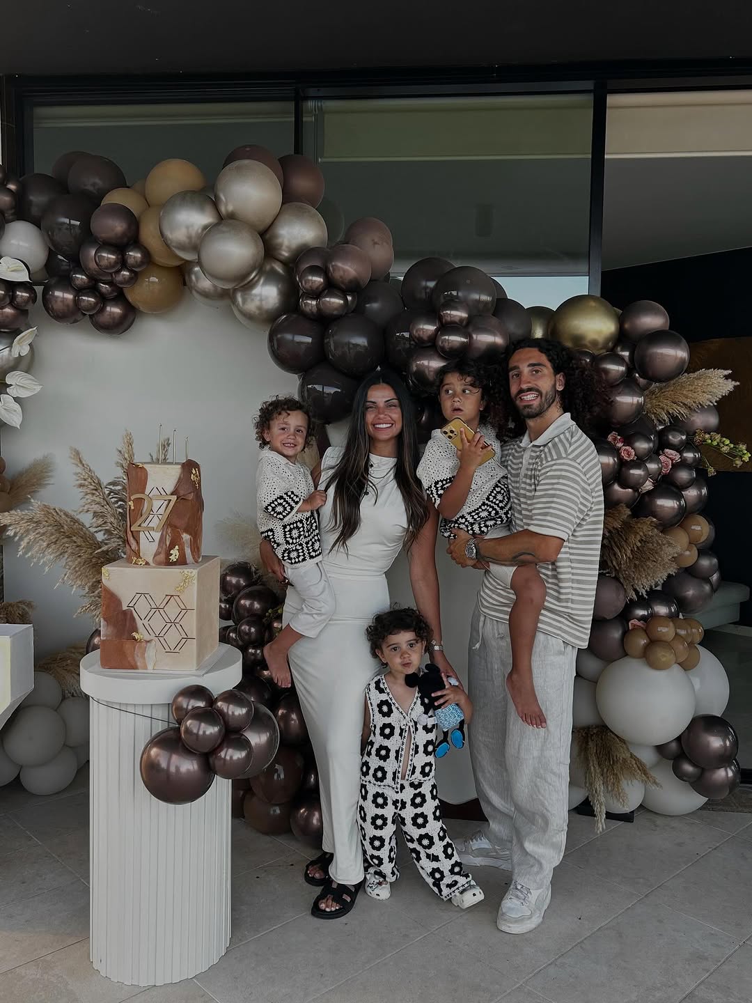 photo_2025-07-24_01-03-49 مارک کوکوریا