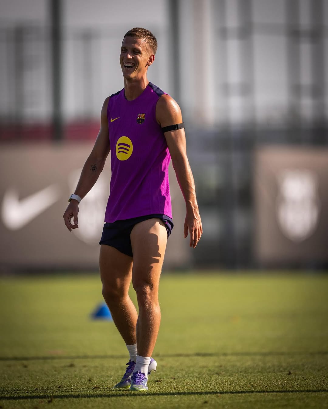 photo_2025-07-24_01-04-42 دنی اولمو