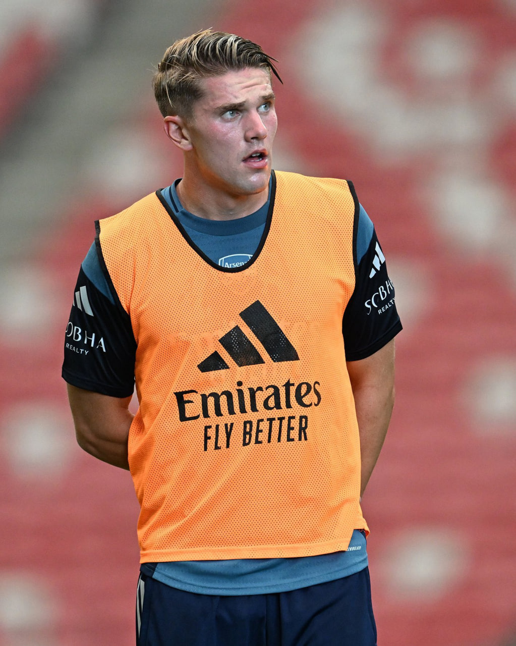 photo_2025-07-29_15-19-55 ویکتور گیوکرش در تمرین آرسنال