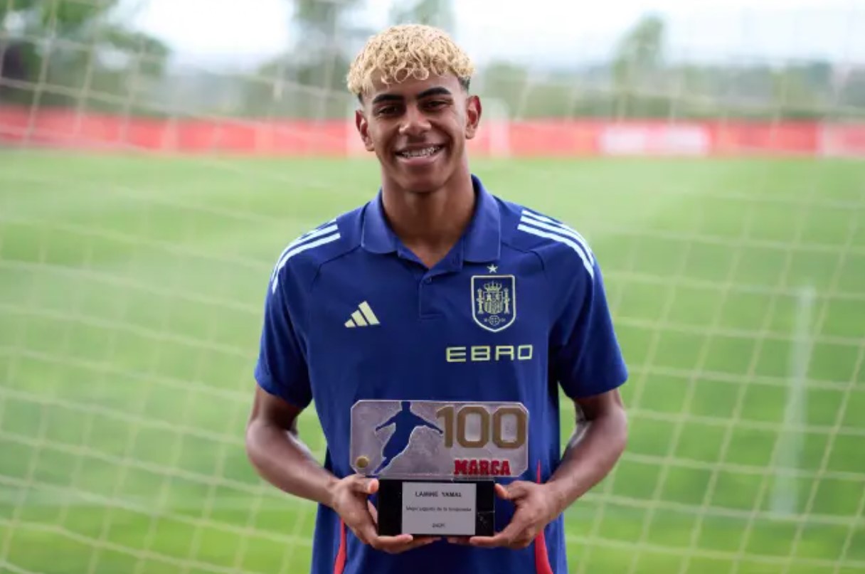 بازیکن برتر فصل 25-2024 از نگاه مارکا معرفی شد