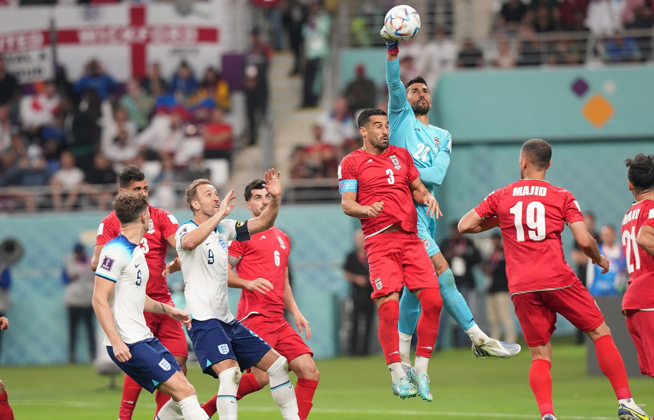 سیدحسین حسینی دروازه بان تیم ملی ایران و استقلال تهران - هری کین مهاجم تیم ملی انگلیس و بایرن مونیخ آلمان - جام جهانی 2022 - لیگ برتر ایران