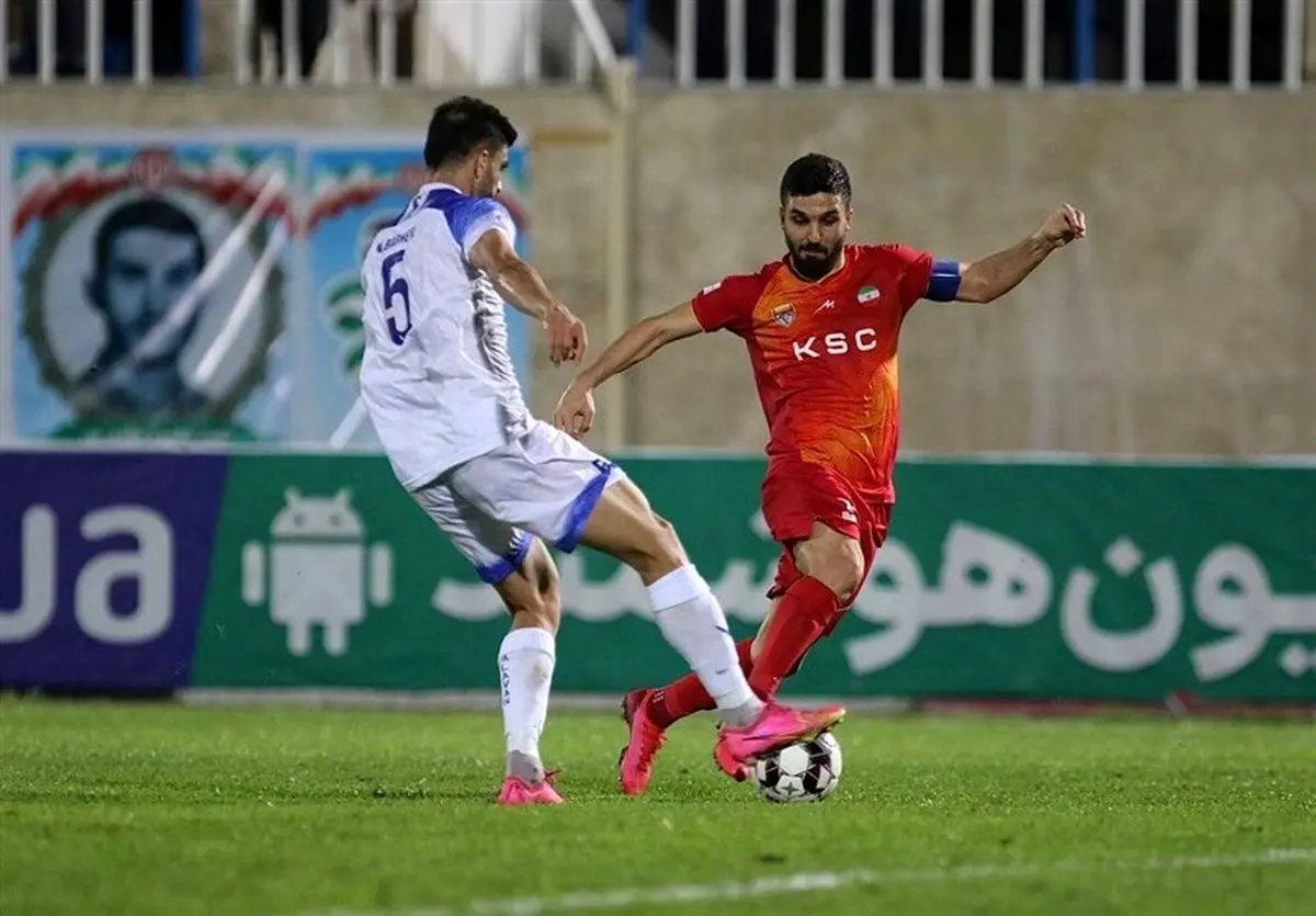 ساسان انصاری قراردادش را با فولاد خوزستان تمدید کرد