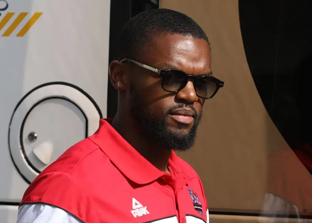 حضور کوین یامگا بازیکن پیشین استقلال و نساجی در تمرینات تیم المغرب الفاسی مراکش