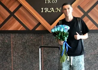 موسی جنپو و یاسر آسانی دو بازیکن جدید تیم فوتبال استقلال وارد ایران شدند