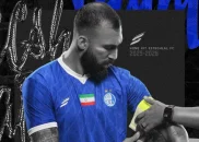 روزبه چشمی کاپیتان استقلال با وضعیت عجیبی ورزشگاه نقش جهان را ترک کرد