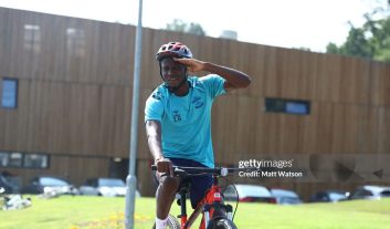 تصاویر موسی جنپو در تمرینات بدنسازی ساوتهمپتون ؛ ژانویه ۲۰۲۱