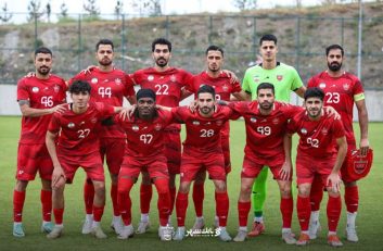 مصطفی لشگری: فرشاد احمدزاده، سردار دورسون و سعید مهری فعلاً در پرسپولیس هستند