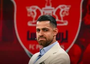 مرتضی پورعلی‌ گنجی با چسب محافظ در تمرینات بدنسازی پرسپولیس حاضر شد