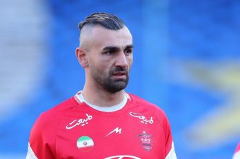 حضور سردار دورسون در باشگاه پرسپولیس برای جدایی