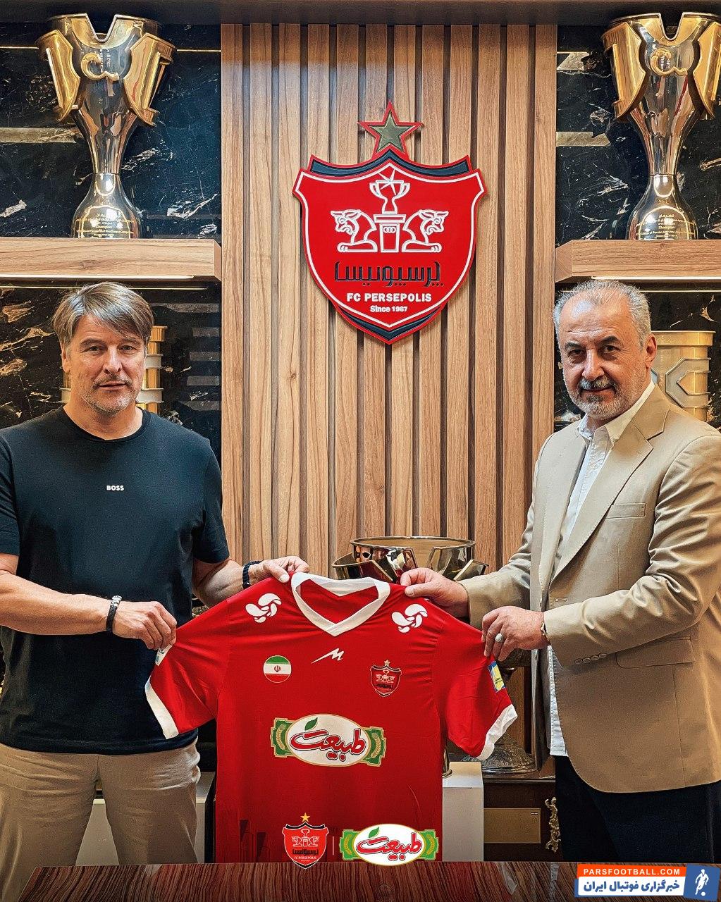 میشائیل اونینگ مربی آلمانی و باسابقه بوندس‌لیگا به کادر فنی پرسپولیس پیوست