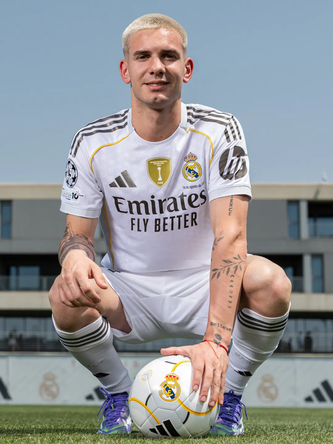 20250814_175314 بهترین بازیکن دنیا برای من مسی است