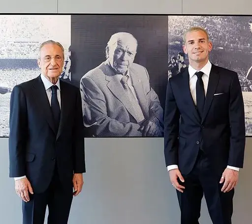 20250814_175338 بهترین بازیکن دنیا برای من مسی است