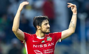 سردار آزمون با علی دایی اسطوره فوتبال ایران در امارات دیدار کرد