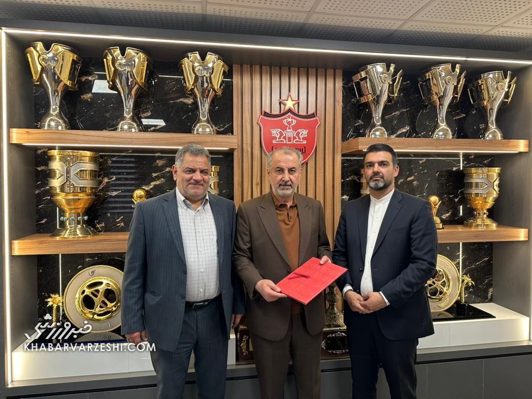 313441 راز موفقیت پرسپولیس در دعوا با بیرانوند/ انتخاب هوشمندانه درویش کار دست گلر تیم ملی داد!