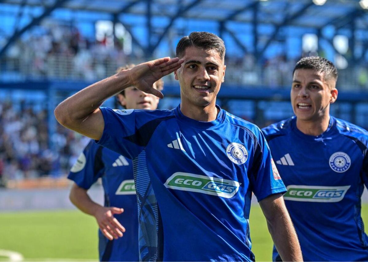 شکار بزرگ در تور آبی/ سعید سحرخیزان به استقلال پیوست