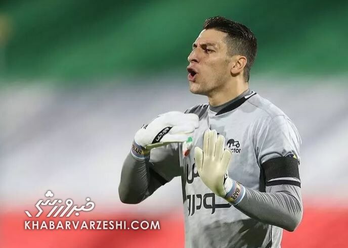 398708 درگیری زنوزی و دروازهبان ملیپوش بر سر جدایی ستاره تراکتور/ تا تو هستی به تبریز نمیآیم!