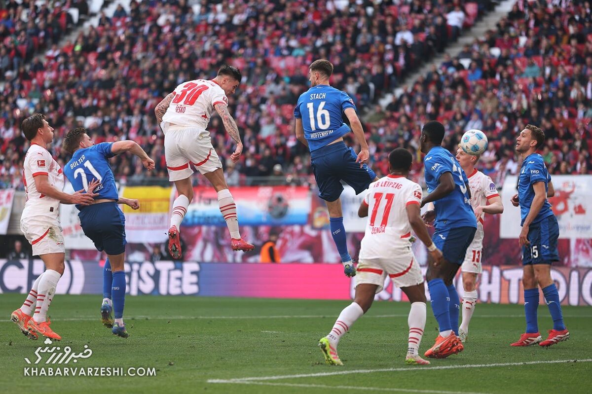 399205 پرش به قلب اولدترافورد؛ ستارهای با DNA هالند و پرشهای رونالدویی