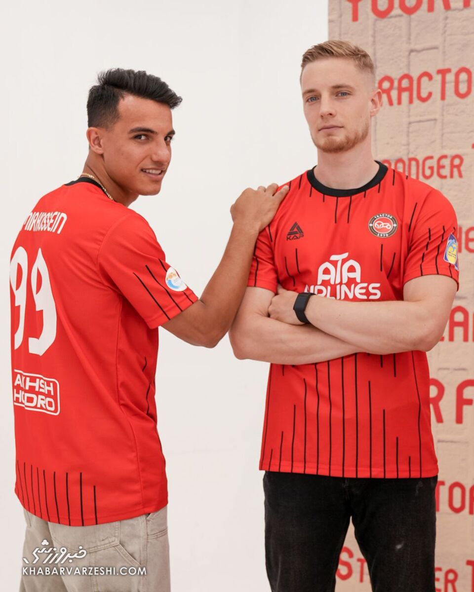 399356 رقیب استقلال رنگ قرمز را به رخ کشید! +عکس