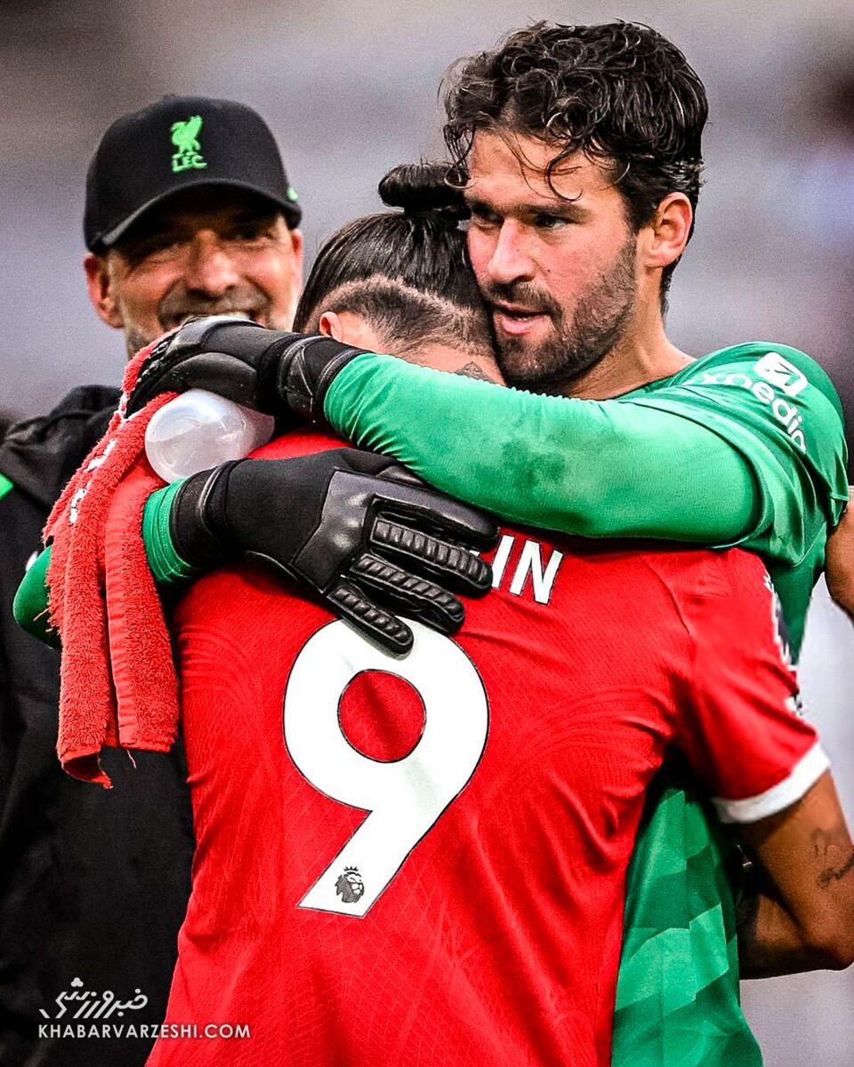 خداحافظی غم‌انگیز داروین نونیس؛ عشق شما همیشه در قلب من است... +تصاویر